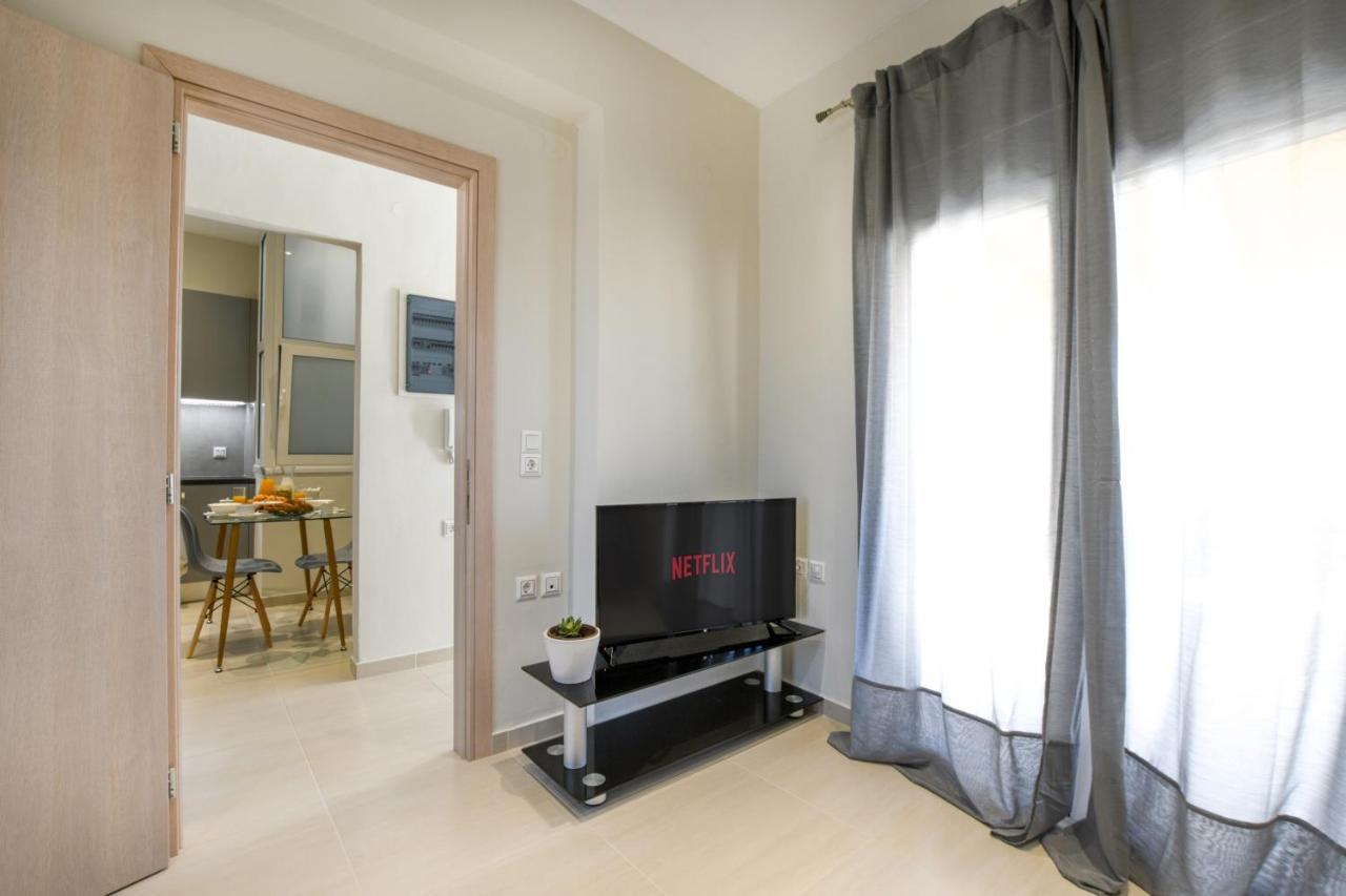 Sunset Luxury Suite - Rooftop Apartment In The City Center Heraklion  Exterior photo